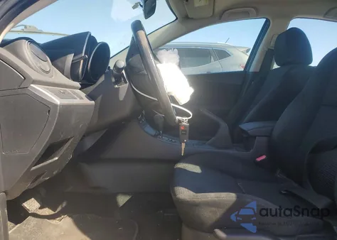 2013 Mazda 3 I from USA, damaged, VIN JM1BL1U74D1711066